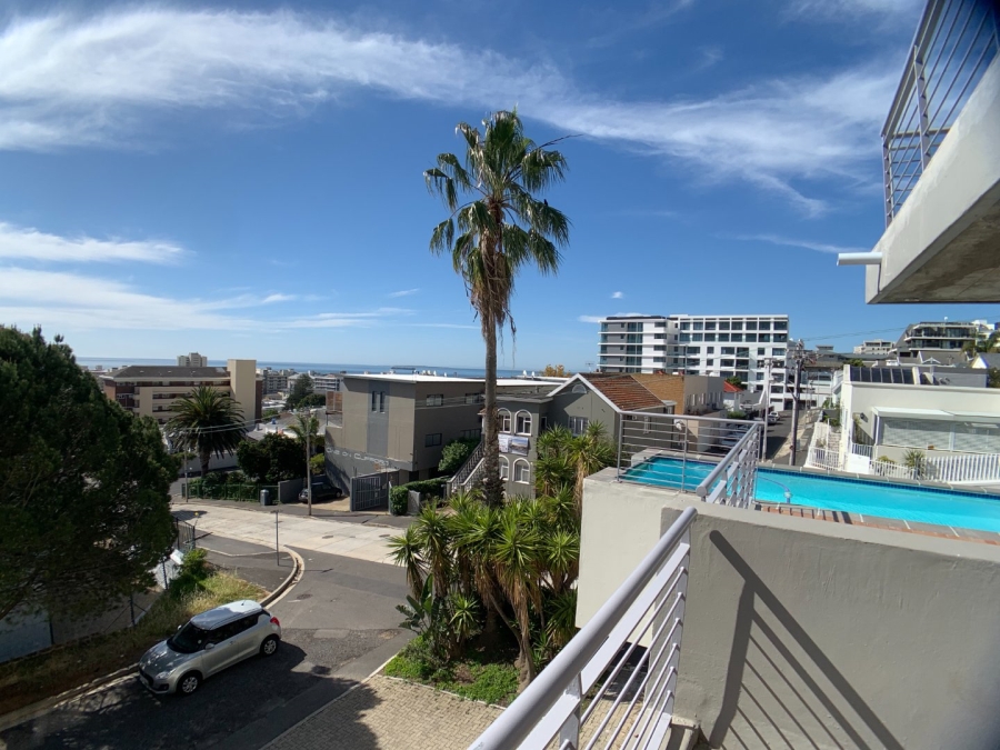 1 Bedroom Property for Sale in Sea Point Western Cape